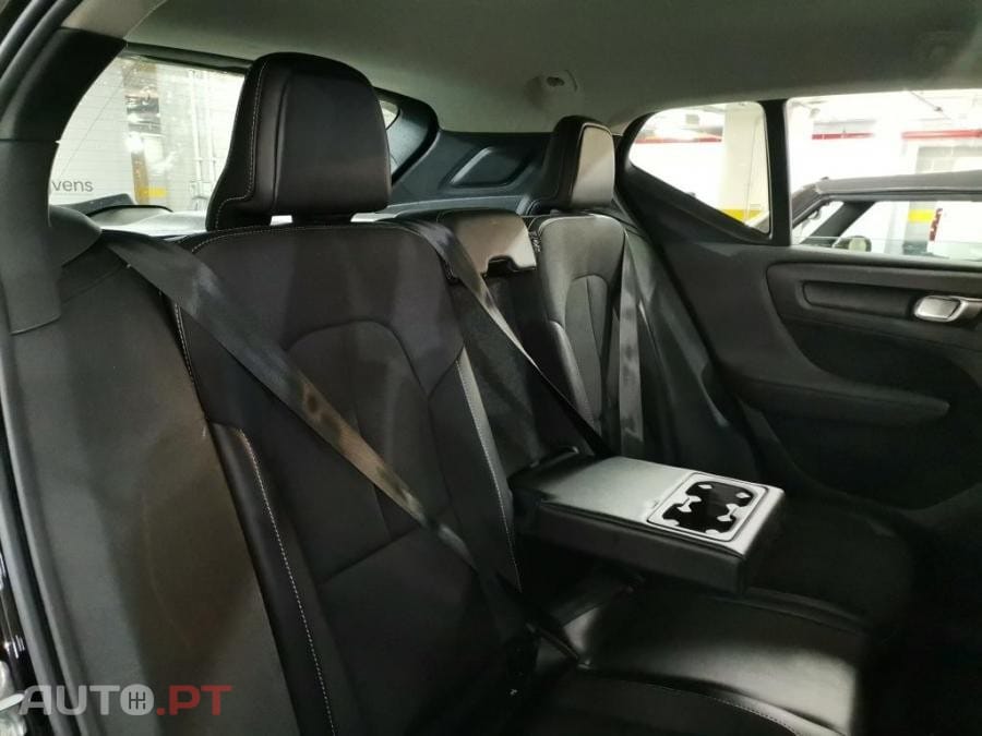 Volvo XC40 2.0 D3 Momentum