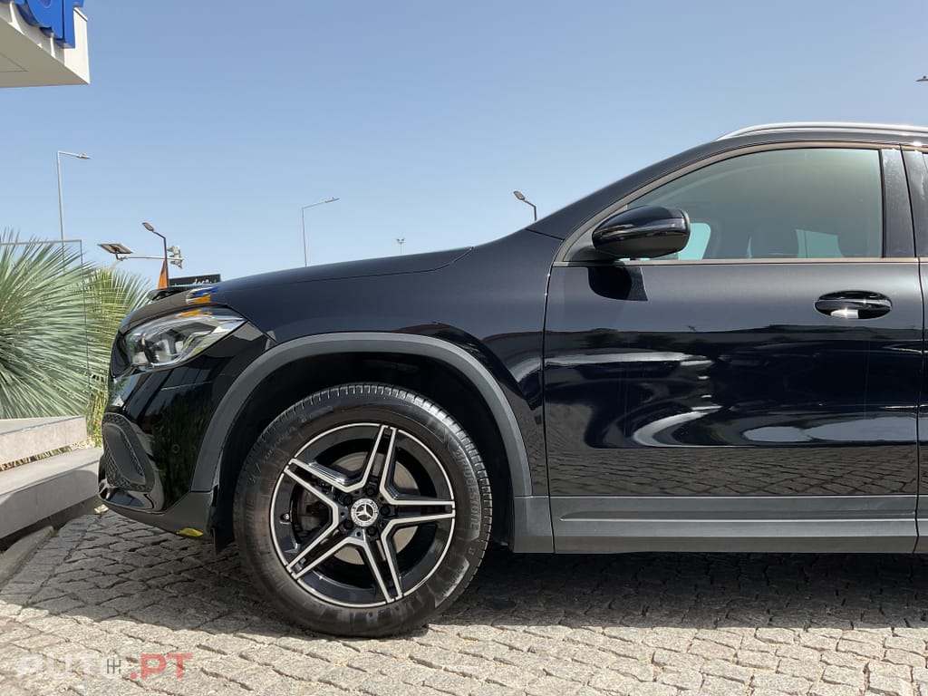 Mercedes-Benz GLA 200 d