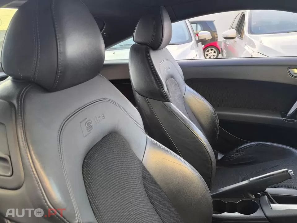 Audi TT 1.8 TFSI S-line