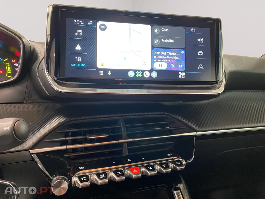 Peugeot E-2008 54 kWh Style