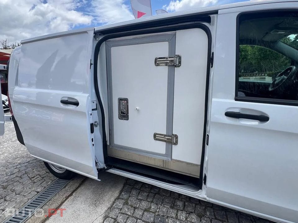 Mercedes-Benz Vito VITO 116 CDI TÉRMICA FRIGORIFICA