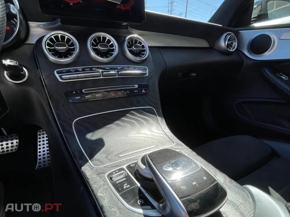 Mercedes-Benz C 220 d 9G-TRONIC AMG Line