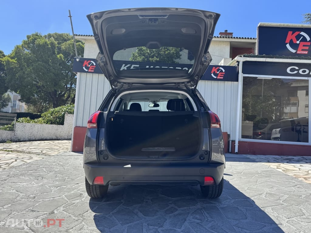 Peugeot 2008 1.2 PureTech Style — fotografia 10