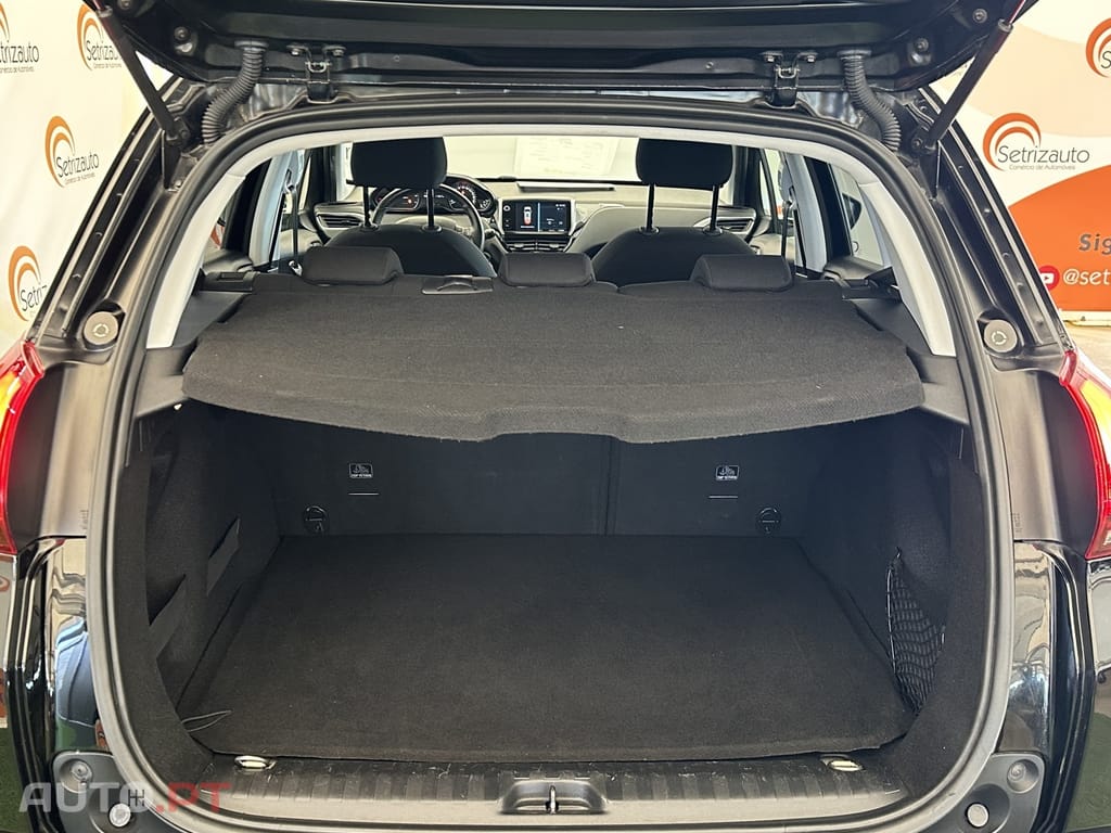 Peugeot 2008 1.2 PureTech Style