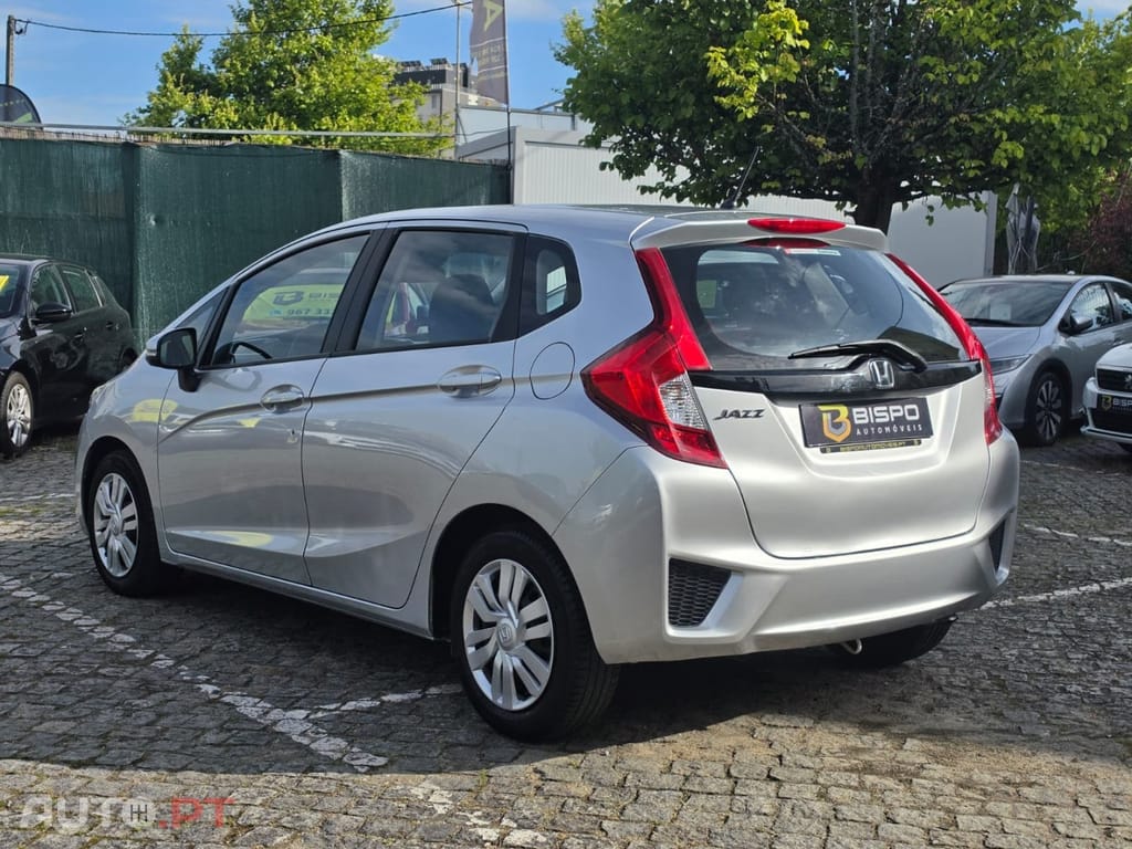 Honda Jazz 1.3 I-VTEC Trend