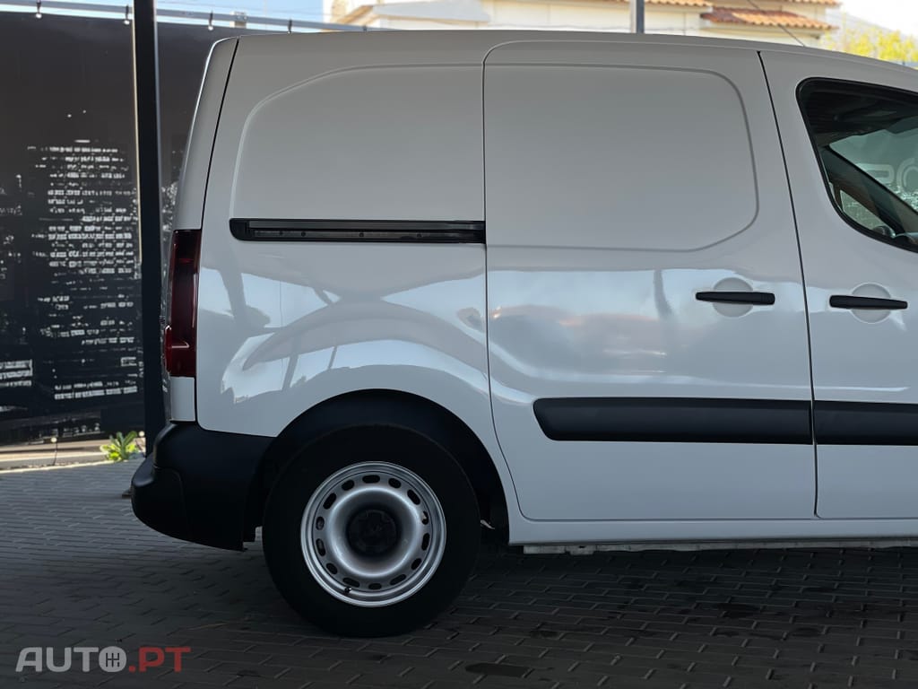 Peugeot Partner 1.6 BlueHDi L1 Premium 3L