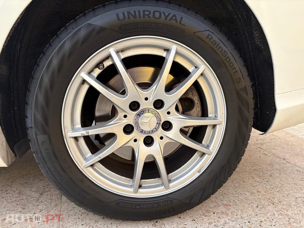 Mercedes-Benz CLA 180 d