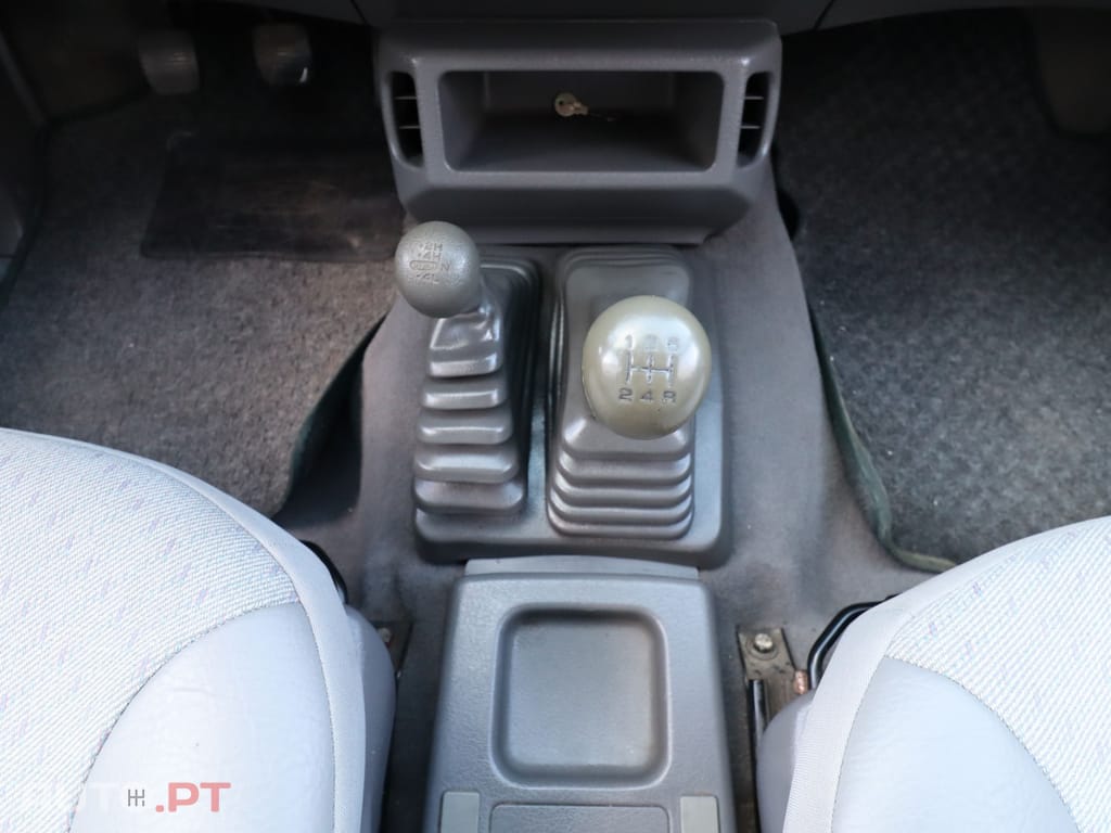 Ford Maverick 2.7 TD