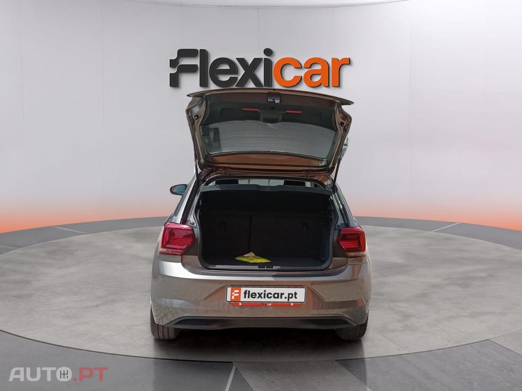 Volkswagen Polo 1.0 TSI Confortline DSG