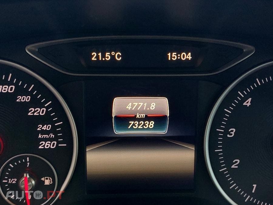 Mercedes-Benz GLA 180 Urban