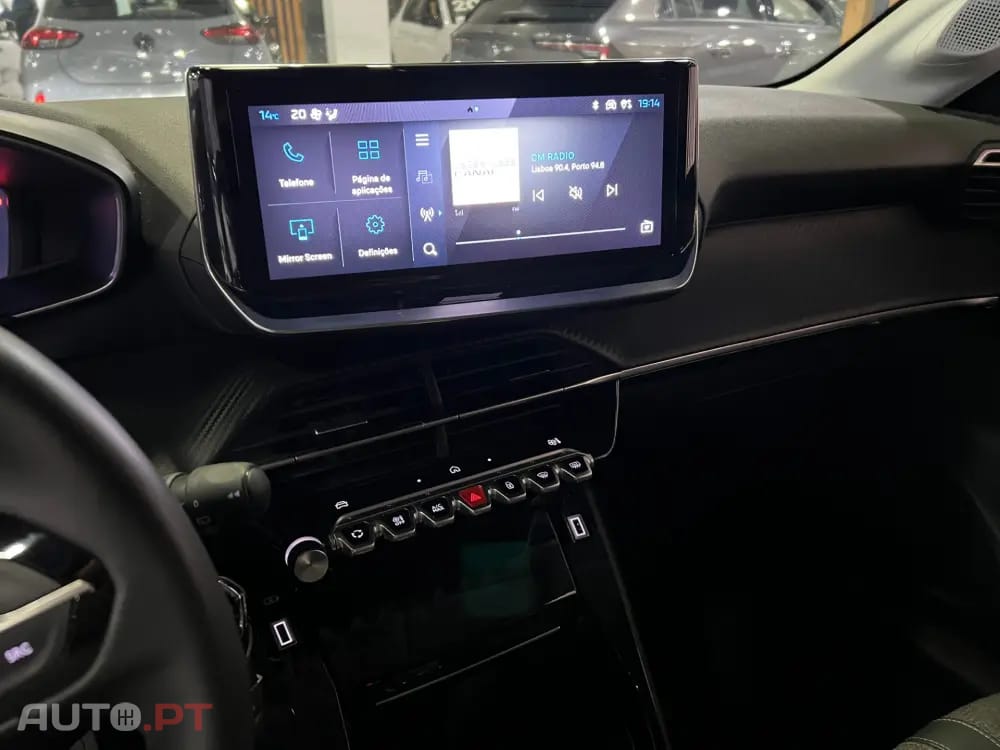 Peugeot 208 1.2 Hybrid Allure e-DCS6