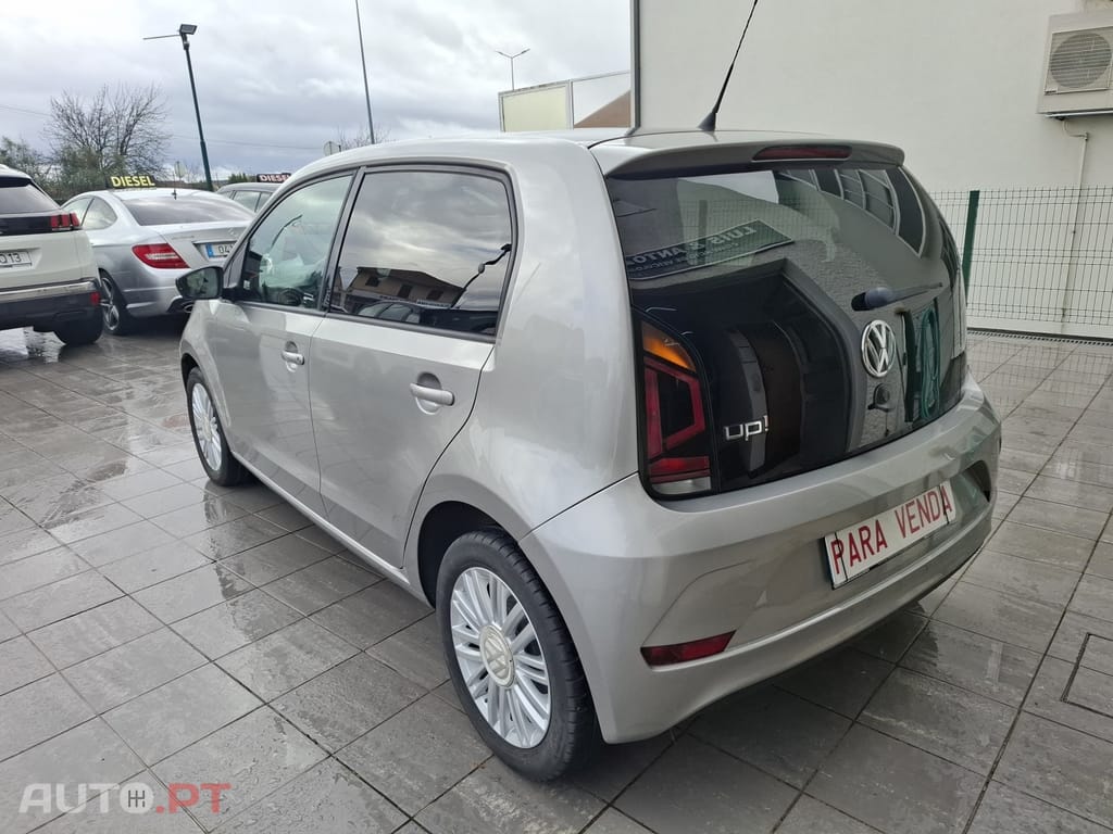 Volkswagen Up! 1.0 Move Caixa Automática