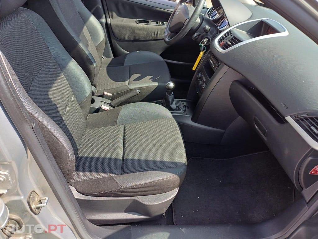 Peugeot 207 1.4 16V Active