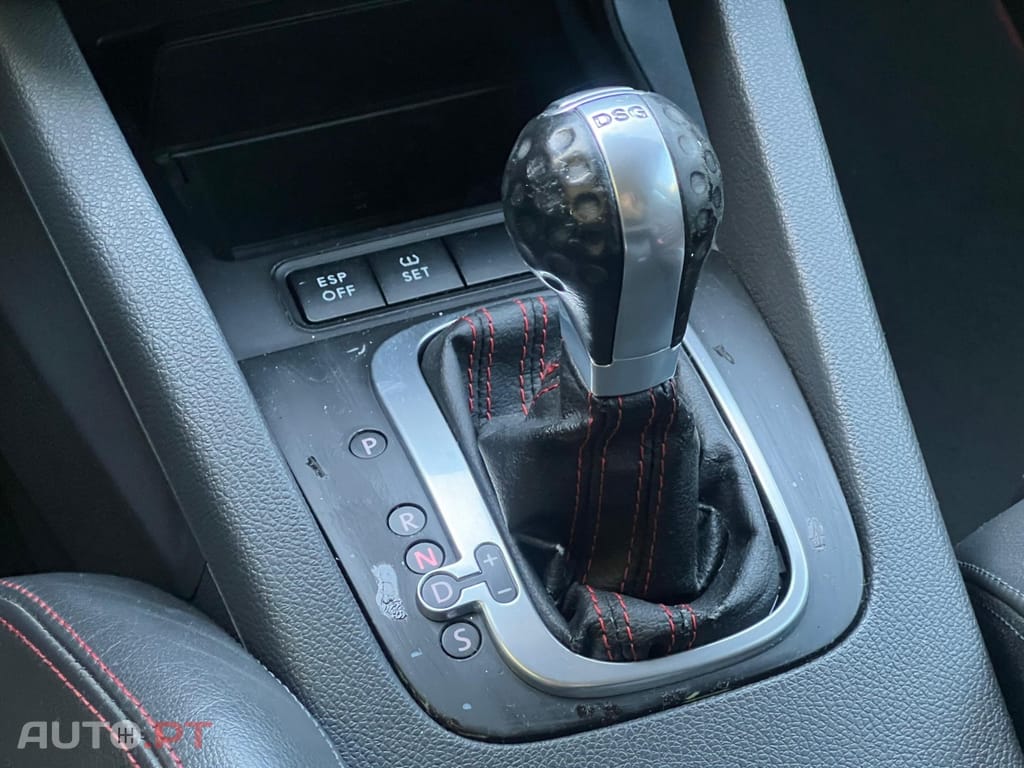 Volkswagen Golf GTI DSG EDITION 30