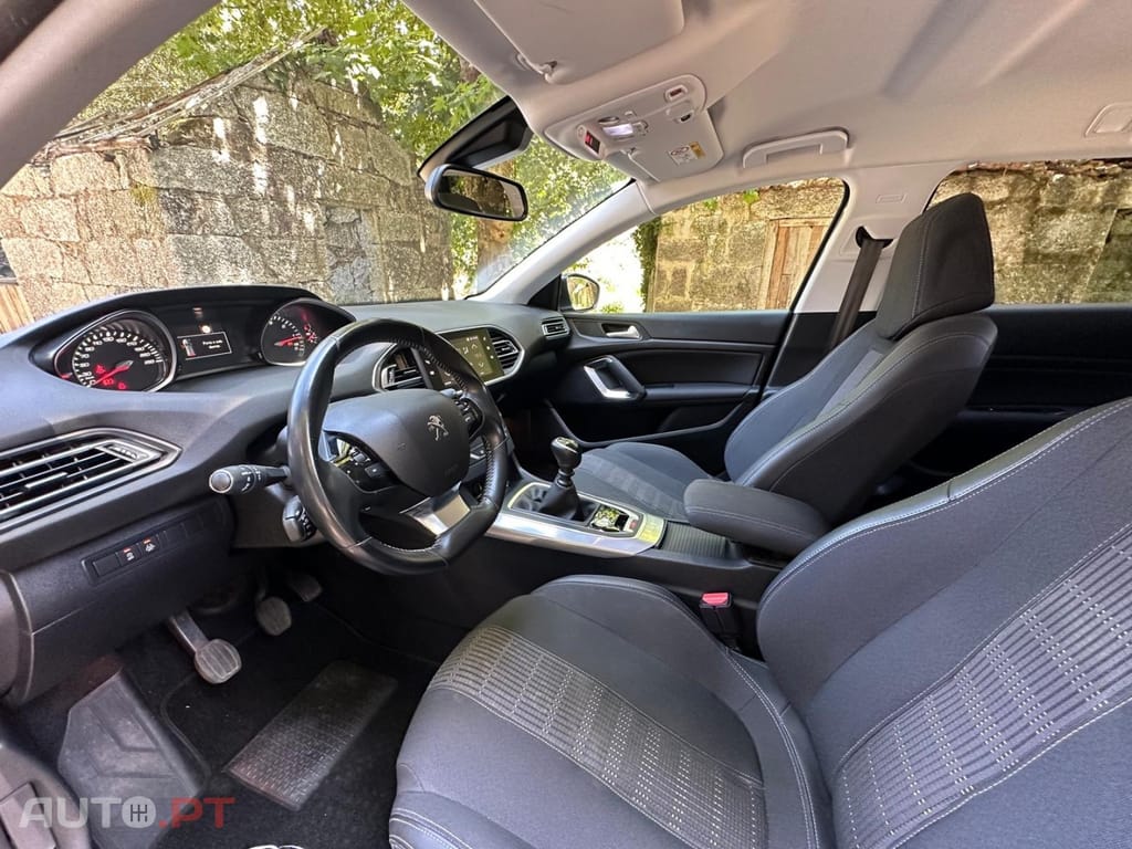 Peugeot 308 SW 1.5 BlueHDi Allure