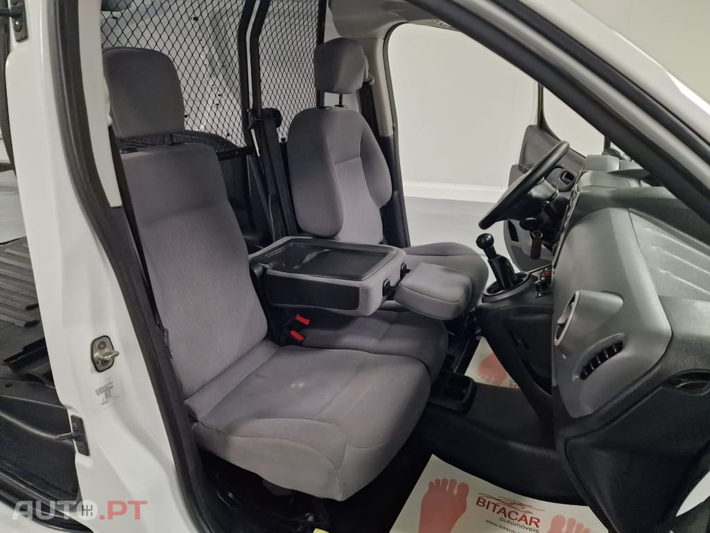 Peugeot Partner 1.6 HDI IVA DEDUTIVEL
