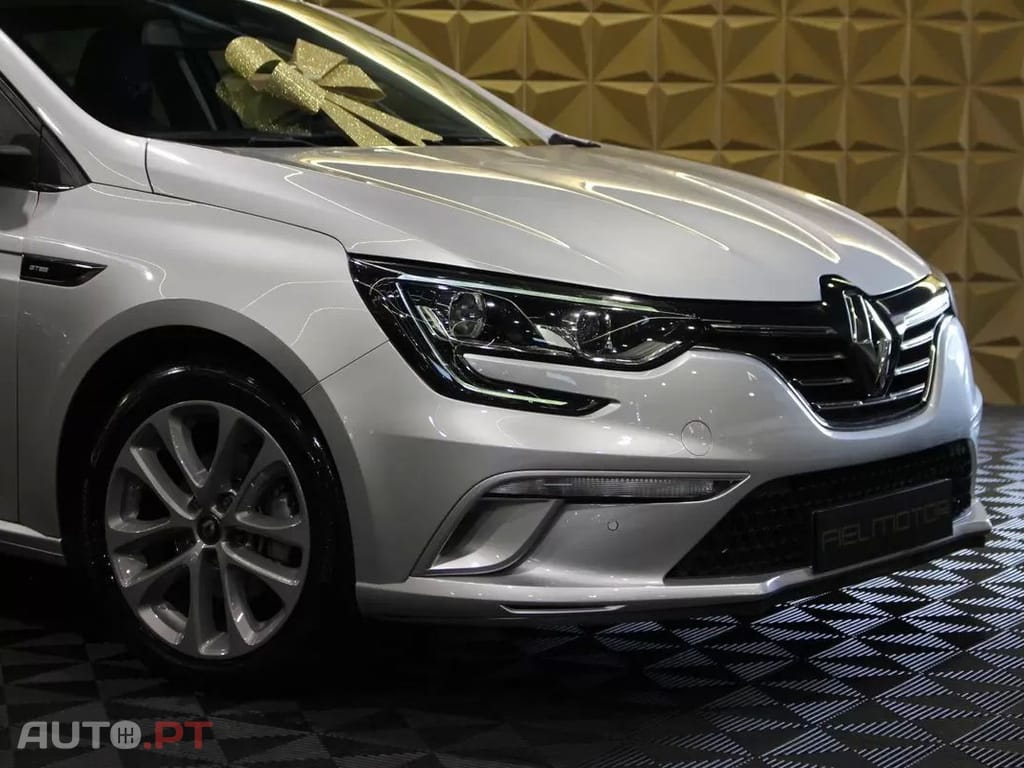 Renault Mégane Sport Tourer 1.5 Blue dCi GT Line