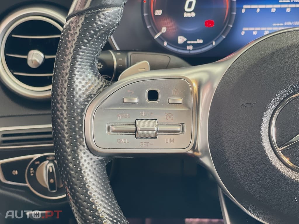 Mercedes-Benz C 300 de AMG Line