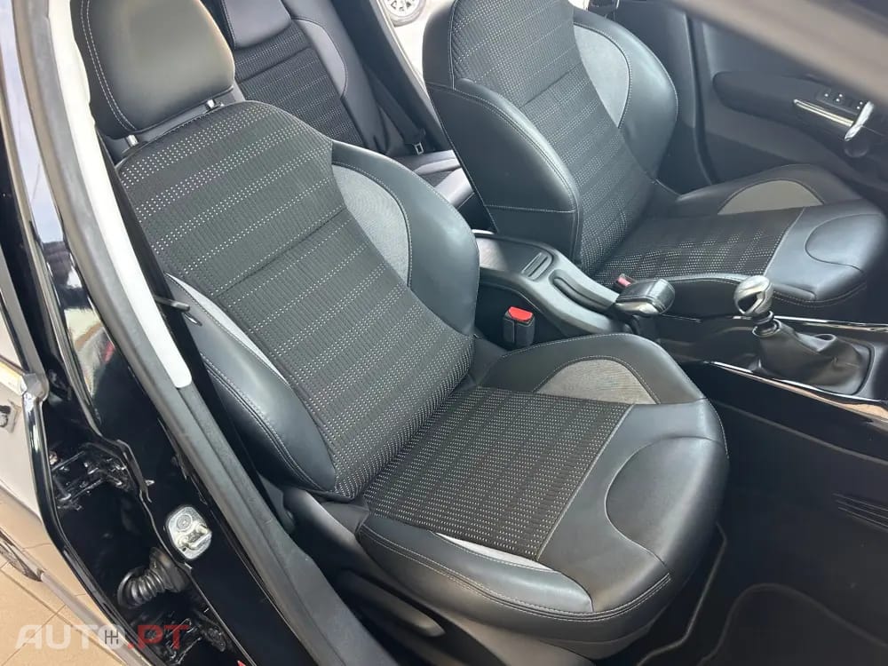 Peugeot 2008 BlueHDi FAP 120 STOP & START Allure