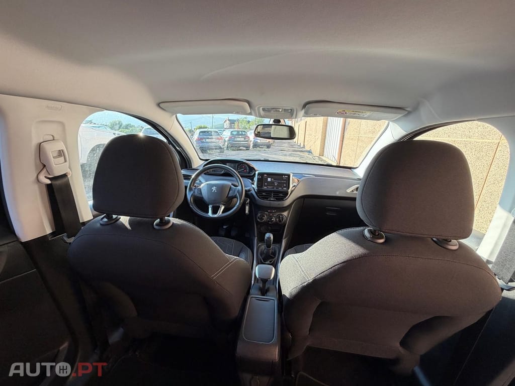 Peugeot 2008 1.6 BlueHDi Style