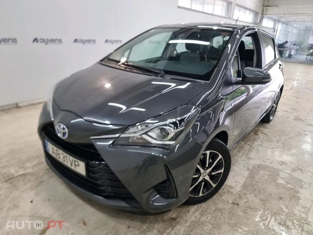 Toyota Yaris 1.5 HSD Comfort