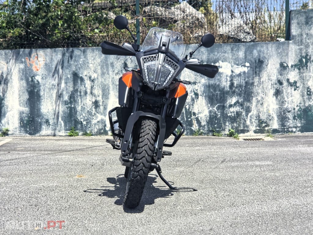 KTM 390 KTM 390 Adventure