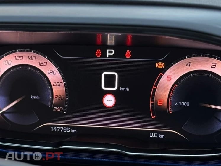 Peugeot 5008 1.5 BlueHDi GT LINE (EAT8)