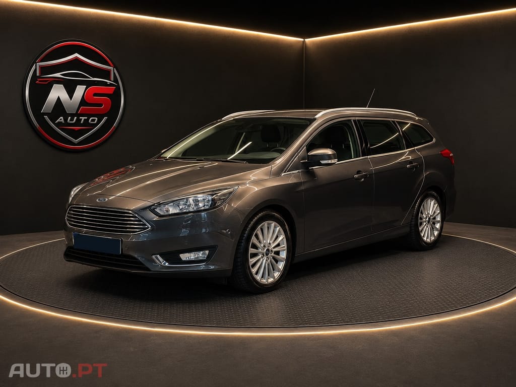 Ford Focus 1.0 EcoBoost S&S TITANIUM
