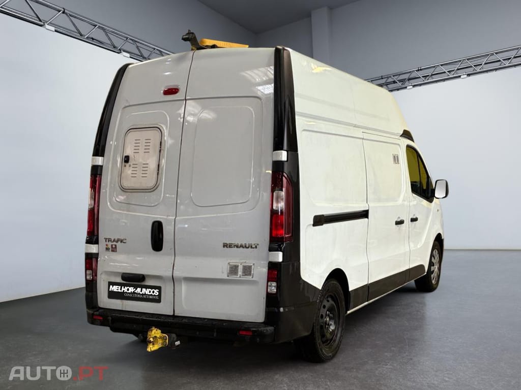 Renault Trafic 2.0 dCi L2H2 1.2T