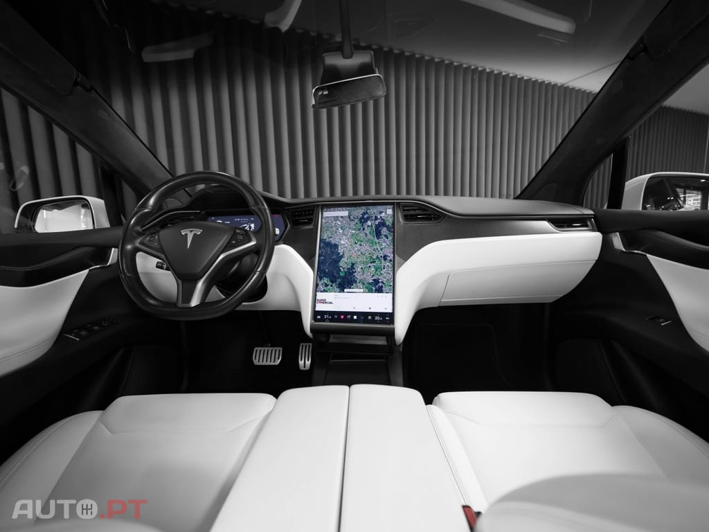 Tesla Model X Ludicrous Performance