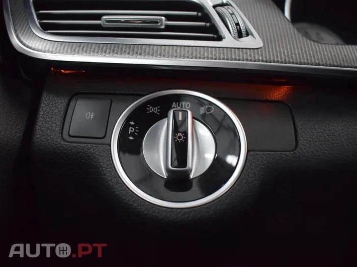 Mercedes-Benz E 300 Bluetec Hybrid Avantgarde