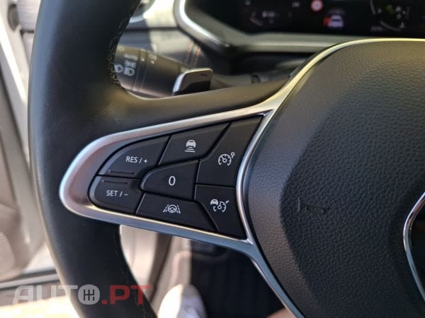 Renault Captur 1.3 TCe 140 Initiale Paris EDC