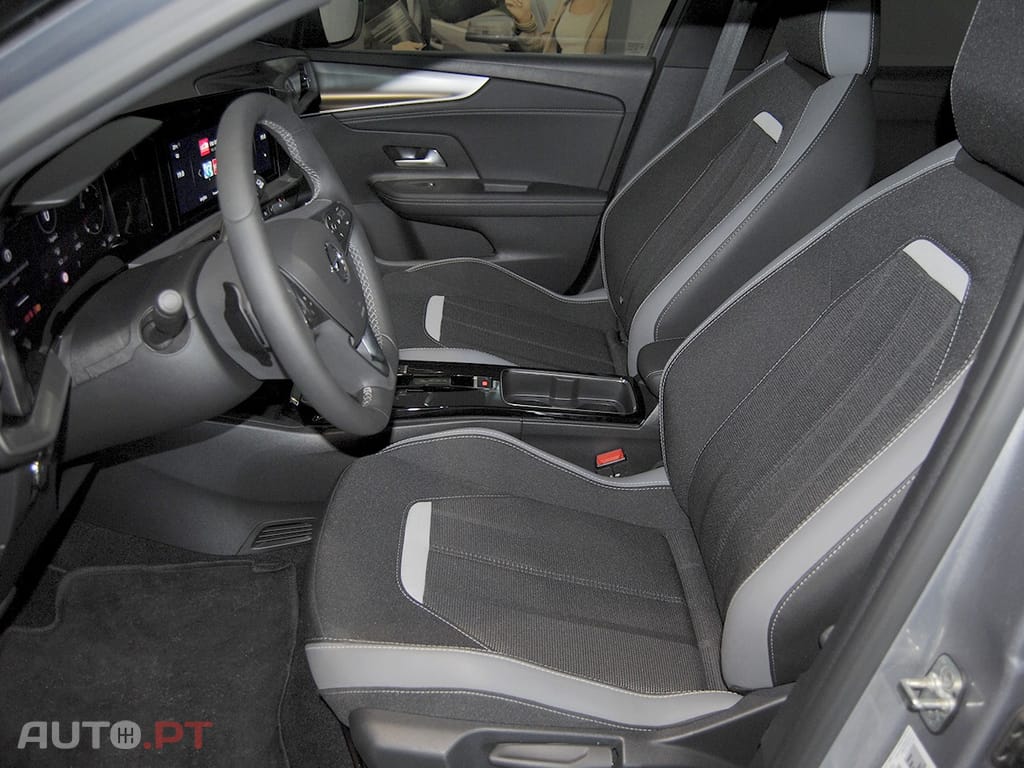 Opel Mokka 1.2 Hybrid GS eDCT