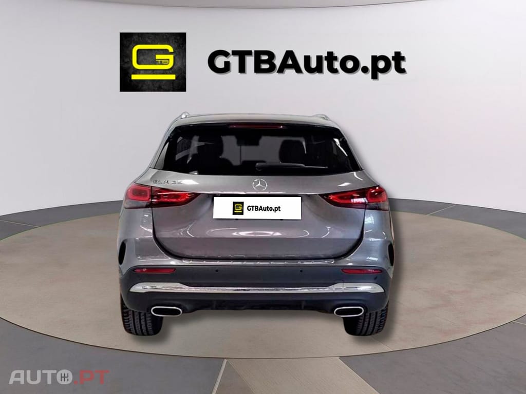 Mercedes-Benz GLA 250 I.V.A DEDUTIVEL e AMG Line