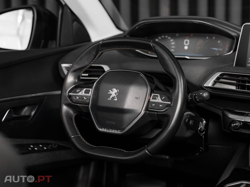 Peugeot 3008 1.6 BlueHDi Active