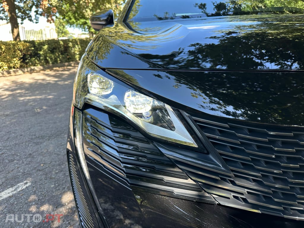 Peugeot 3008 1.6 Hybrid4 GT Pack e-EAT8