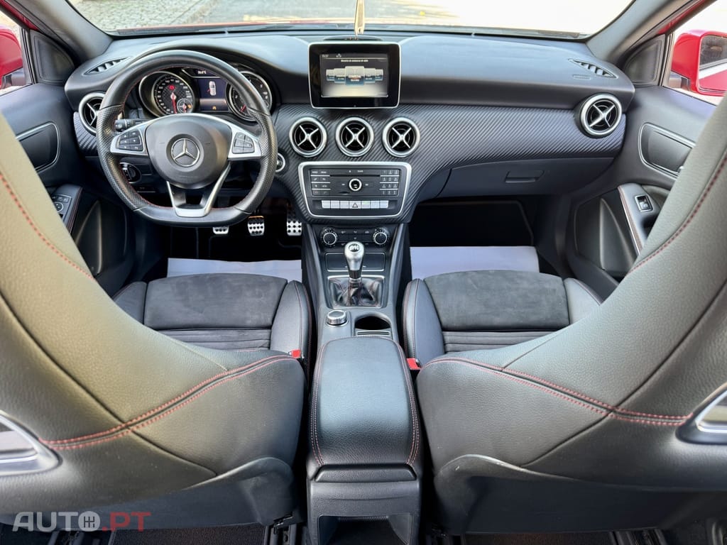 Mercedes-Benz A 180 d AMG Line