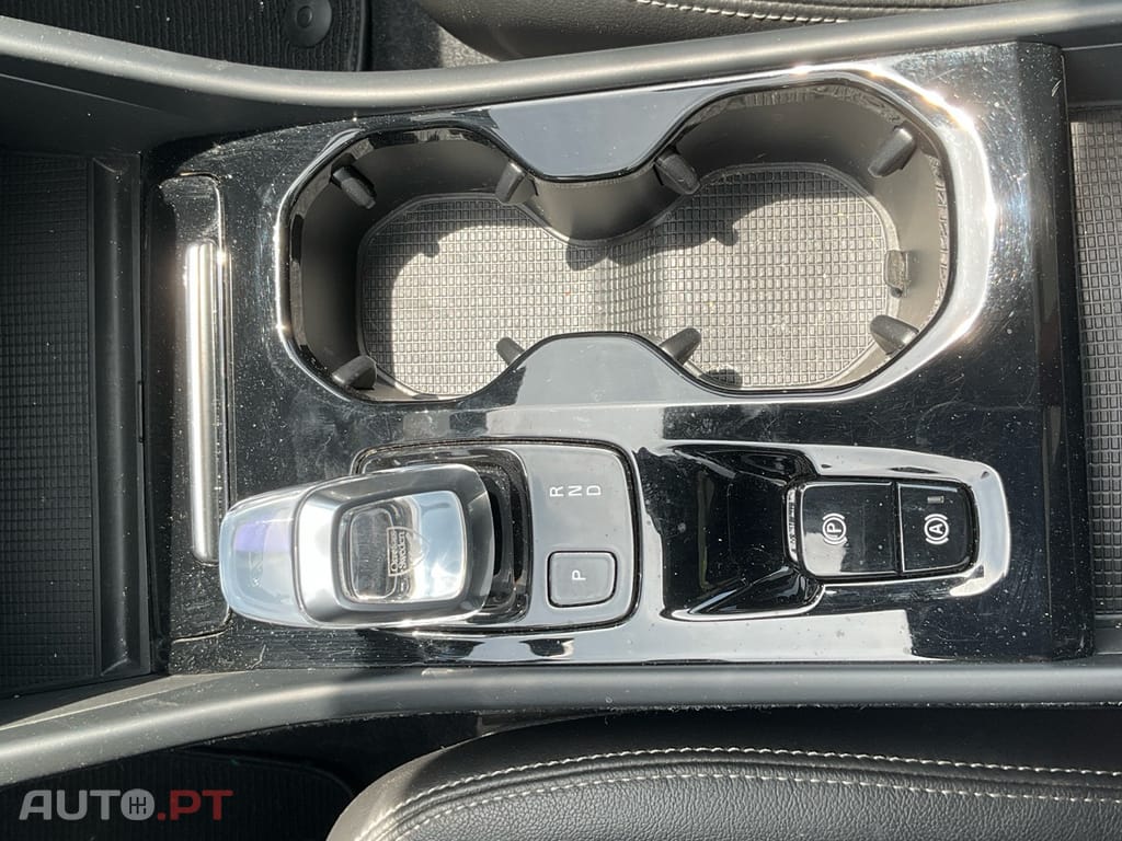 Volvo XC40 1.5 T5 PHEV Plus Bright