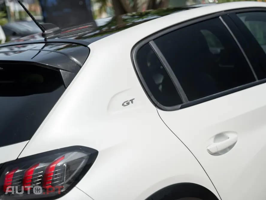 Peugeot 208 1.5 BlueHDi GT