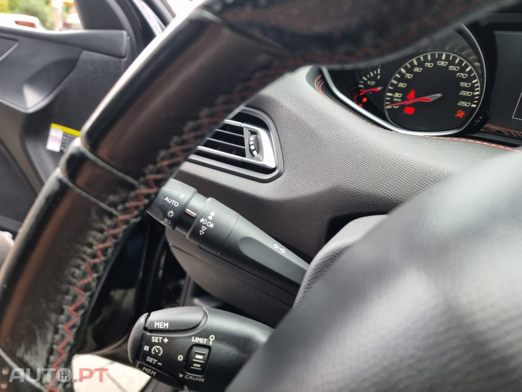 Peugeot 308 1.2 PureTech GT Line