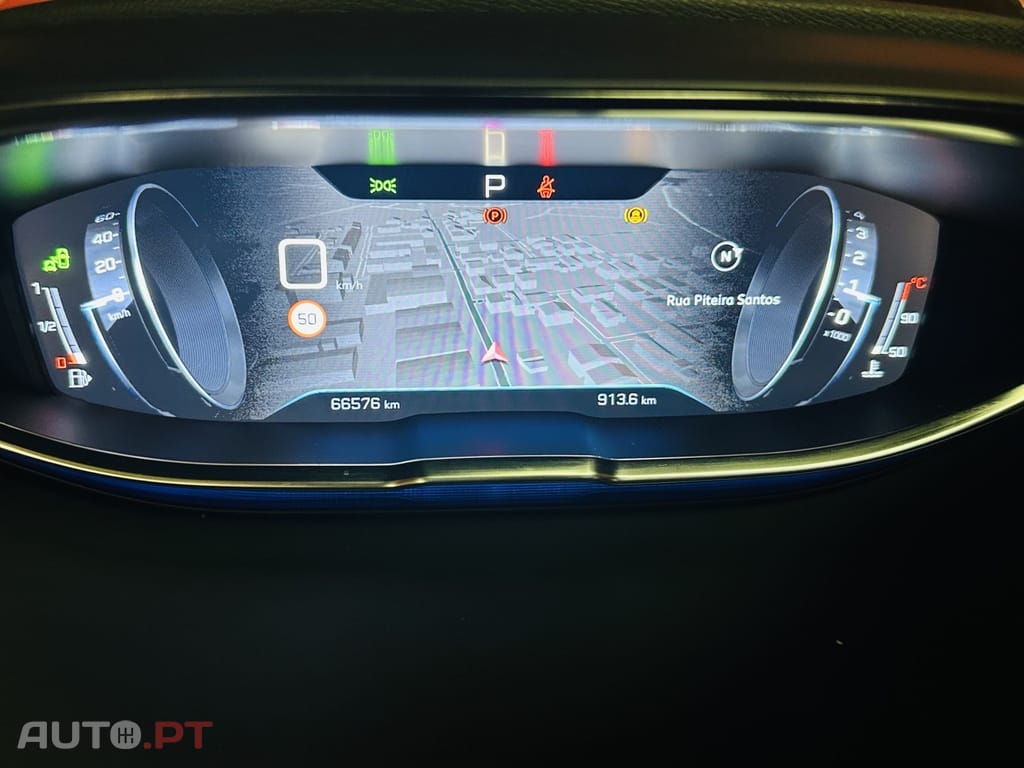 Peugeot 3008 1.2 PureTech Allure EAT8