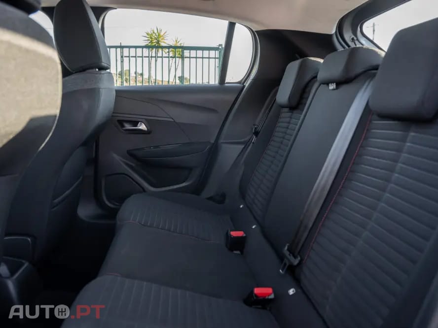 Peugeot 208 1.2 PureTech Active