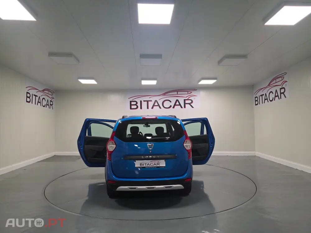 Dacia Lodgy 1.5 dCi Stepway 7L