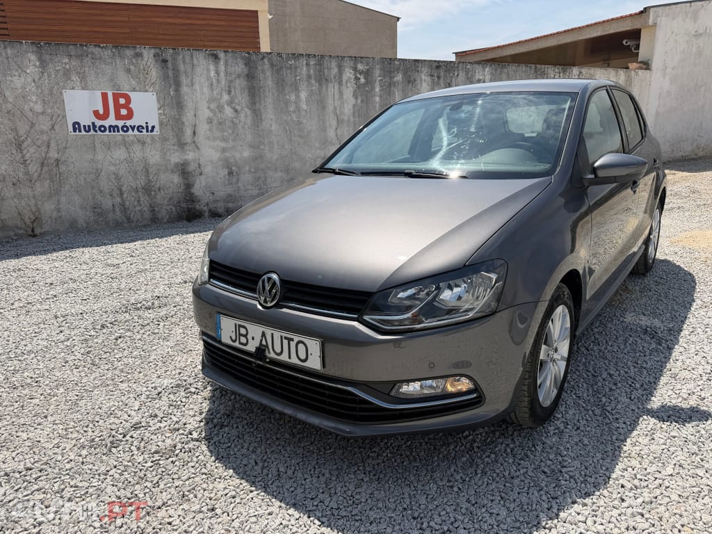 Volkswagen Polo 1.0 Confortline