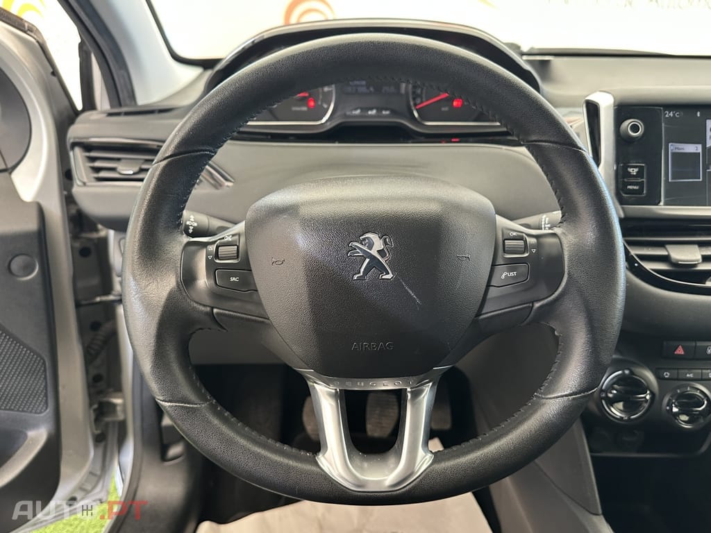 Peugeot 208 1.2 VTi Active