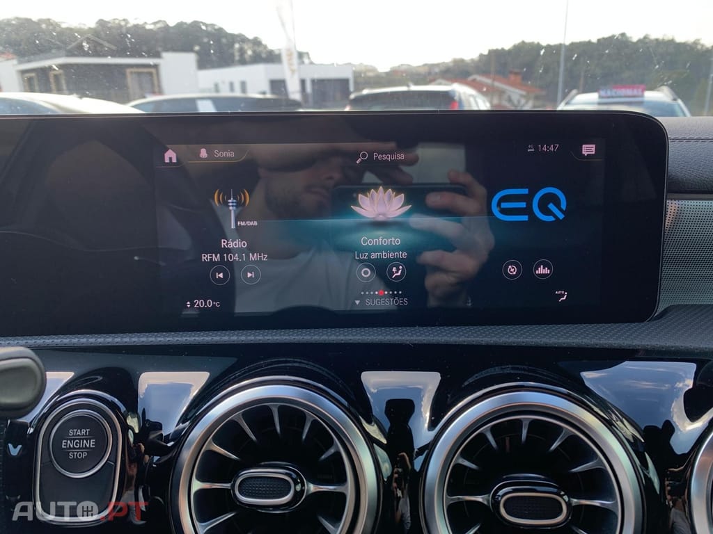 Mercedes-Benz A 250 e AMG Line