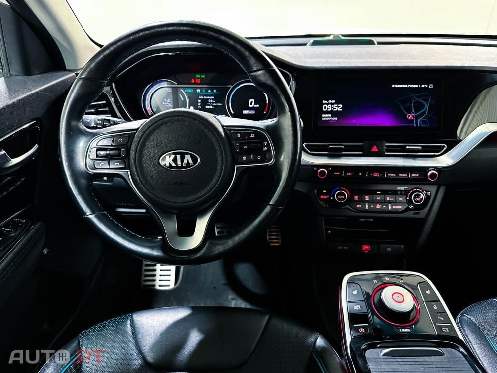 Kia Niro Premium Edition