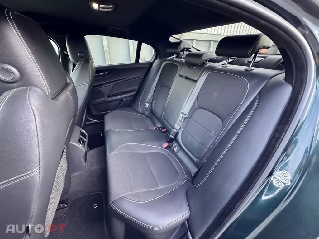 Jaguar XE 2.0 D R-Sport Aut.