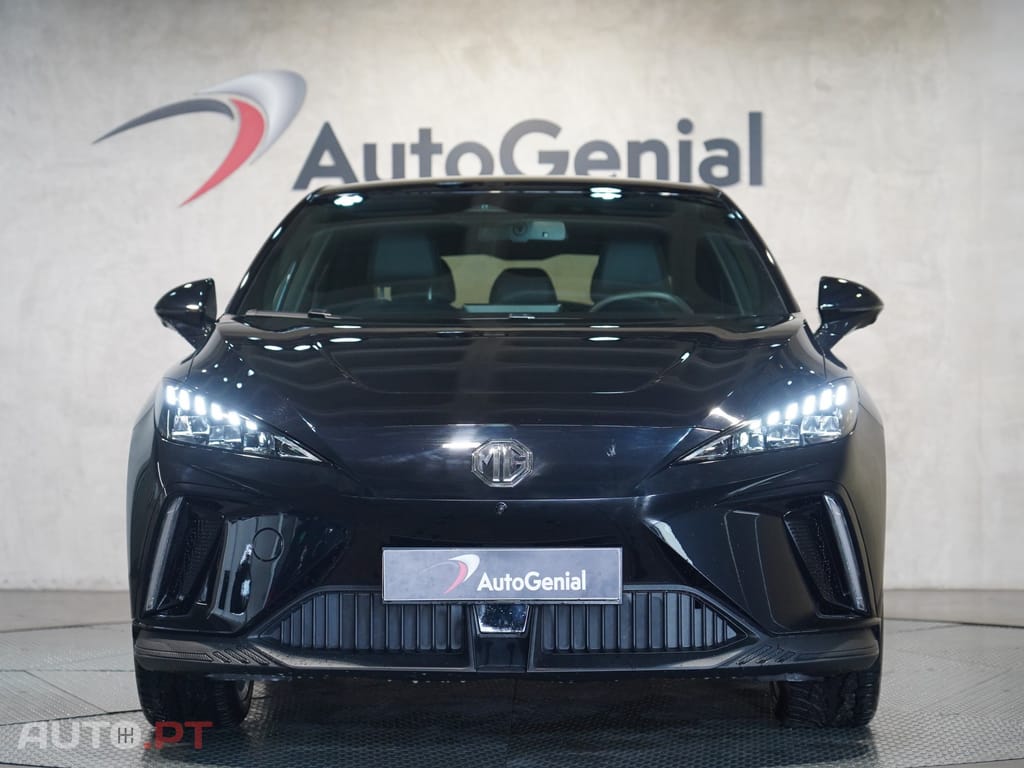 MG MG4 64 kWh Luxury