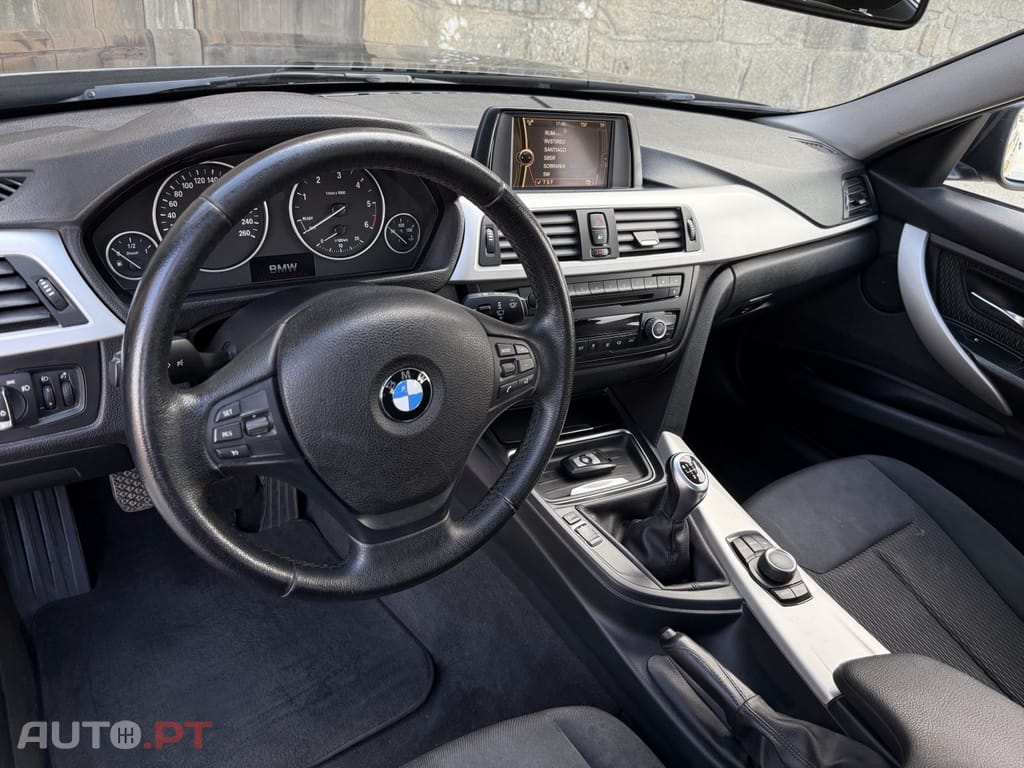 BMW 320 d Touring LifeStyle